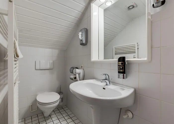 Bio Frankenhof Garni 3* 海巴赫